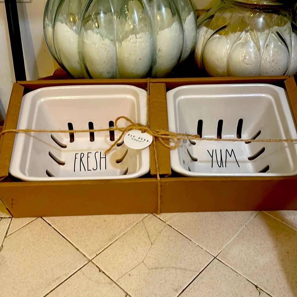 RAE DUNN fruit bowls.